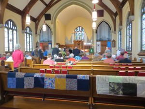 quilts_in_church_2